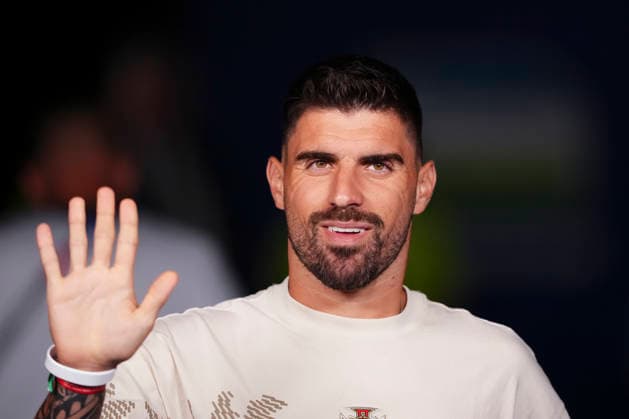 June 23, 2026, Houston, Texas, United States: Ruben Neves of Portugal looks on during the FIFA World Cup, WM, Weltmeisterschaft, Fussball 2026 Group K match between Portugal and Uzbekistan at Houston Stadium on June 23, 2026 in Houston, Texas. Portugal V Uzbekistan: Group K - FIFA World Cup 2026  - ZUMAa181 20260623_zaa_a181_042 Copyright: xJosexBretonx