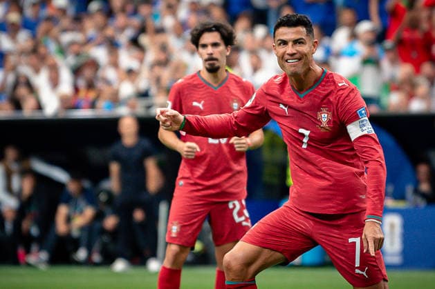 June 23, 2026: Portugal forward CRISTIANO RONALDO (7) celebrates after a goal during the FIFA World Cup, WM, Weltmeisterschaft, Fussball 2026 Group K soccer game between Portugal and Uzbekistan at the Houston Stadium in Houston, TX, Tuesday, June 23, 2026. - ZUMAp213 20260623_znp_p213_003 Copyright: xLynnxPenningtonx