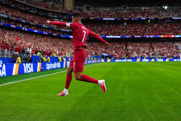 Portugal v Uzbekistan - FIFA World Cup, WM, Weltmeisterschaft, Fussball 2026 - Group K HOUSTON, USA - JUNE 23: Cristiano Ronaldo of Portugal celebrates after scoring a goal during the 2026 FIFA World Cup First Stage Group K match between Portugal and Uzbekistan at NRG Stadium (Houston Stadium) in Houston, Texas, United States on June 23, 2026. Hakan Akgun Anadolu Texas United States. Editorial use only. Please get in touch for any other usage.  Copyright: x2026xAnadoluxHakanxAkgunx