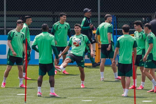 2026 FIFA World Cup, WM, Weltmeisterschaft, Fussball - Group A - Mexico s training session Mexico s players takes part in a training session in Mexico City, Mexico, 23 June 2026. Mexico will face Czech Republic in their 2026 FIFA World Cup Group A soccer match on 25 June. Mexico City Mexico  Copyright: xISAACxESQUIVELx