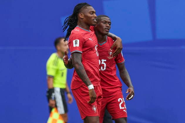FIFA World Cup, WM, Weltmeisterschaft, Fussball 2026 - Portugal vs Uzbekistan Portugal s Rafael Leao (L) and Nuno Mendes celebrate a goal against Uzbekistan during the FIFA World Cup 2026 Group K soccer match held at Houston Stadium, Texas, USA, 23 June 2026. Houston Texas UNITED STATES  Copyright: xMIGUELxA.xLOPESx