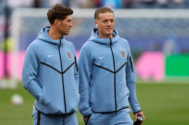 England v Ghana: Group L - FIFA World Cup, WM, Weltmeisterschaft, Fussball 2026 John Stones and Jordan Pickford, goalkeeper of England inspect the pitch before the FIFA World Cup 2026 Group L match between England and Ghana at Boston Stadium on June 23, 2026 in Foxborough, United States. Foxborough Boston Stadium MA United States Copyright: xAllstarxPicturexLibraryxLtdx