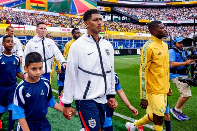 Jude Bellingham of England and Thomas Partey of Ghana walk on the pitch and looks on , Group L - FIFA World Cup, WM, Weltmeisterschaft, Fussball 2026, England v Ghana, Boston Stadium, June 23, 2026, Boston, United States.