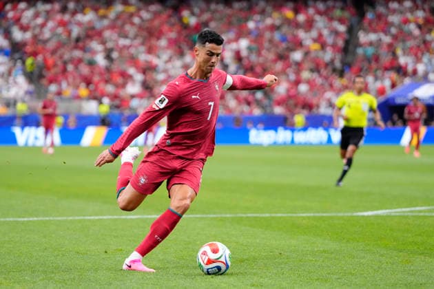June 23, 2026, Houston, Texas, United States: Cristiano Ronaldo of Portugal shoots to score his team s first goal during the FIFA World Cup, WM, Weltmeisterschaft, Fussball 2026 Group K match between Portugal and Uzbekistan at Houston Stadium on June 23, 2026 in Houston, Texas. Houston United States - ZUMAa181 20260623_zaa_a181_059 Copyright: xJosexBretonx