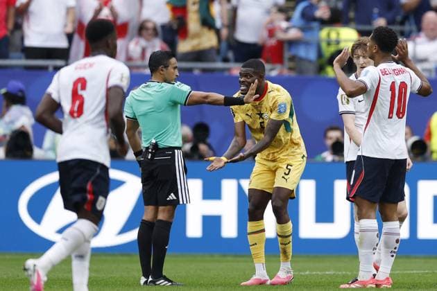FOXBOROUGH - (LR) Referee Said Martinez, Thomas Partey of Ghana during the FIFA 2026 World Cup Group L match between England and Ghana at Boston Stadium on June 23, 2026 in Foxborough, United States. MAURICE VAN STEEN ANP FIFA World Cup, WM, Weltmeisterschaft, Fussball 2026 2026 xVIxANPxSportx xMauricexvanxSteenxIVx 561781233 originalFilename: 561781233.jpg