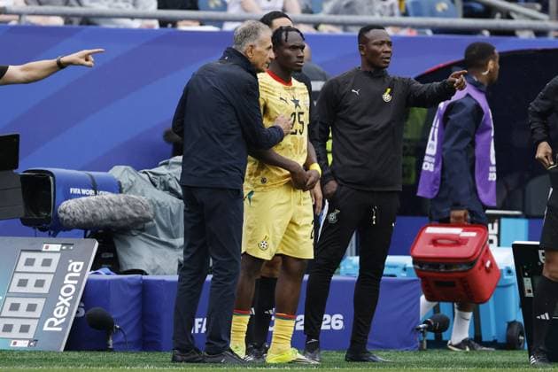 FOXBOROUGH - (LR) Ghana manager Carlos Querioz, Prince Adu of Ghana during the FIFA 2026 World Cup Group L match between England and Ghana at Boston Stadium on June 23, 2026, in Foxborough, United States. MAURICE VAN STEEN ANP FIFA World Cup, WM, Weltmeisterschaft, Fussball 2026 2026 xVIxANPxSportx xMauricexvanxSteenxIVx 561781410 originalFilename: 561781410.jpg
