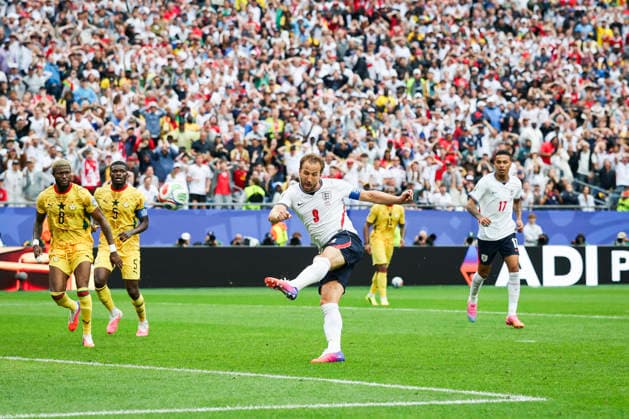 England v Ghana, FIFA World Cup, WM, Weltmeisterschaft, Fussball 2026 England forward Harry Kane (9) shoots at goal during the England v Ghana FIFA WORLD CUP 2026 Group L match at Boston Stadium, Foxborough, United States on 23 June 2026 Credit: Phil Duncan Every Second Media Editorial use only. All images are copyright Every Second Media Limited. No images may be reproduced without prior permission. Copyright: xIMAGO EveryxSecondxMediax ESM-2046-0007 PhilxDuncanx xEveryxSecondxMediax