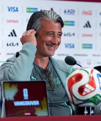 Ahead of Switzerland v Canada - FIFA World Cup, WM, Weltmeisterschaft, Fussball 2026 VANCOUVER, CANADA - JUNE 23: Head coach Murat Yakin, and football player Manuel Akanji (not seen) of Switzerland speak to press ahead of the FIFA 2026 World Cup Group B 3rd match between Switzerland and Canada at BC Place Stadium in Vancouver, British Columbia, Canada on June 23, 2026. Ercin Erturk Anadolu Vancouver Canada. Editorial use only. Please get in touch for any other usage.  Copyright: x2026xAnadoluxErcinxErturkx