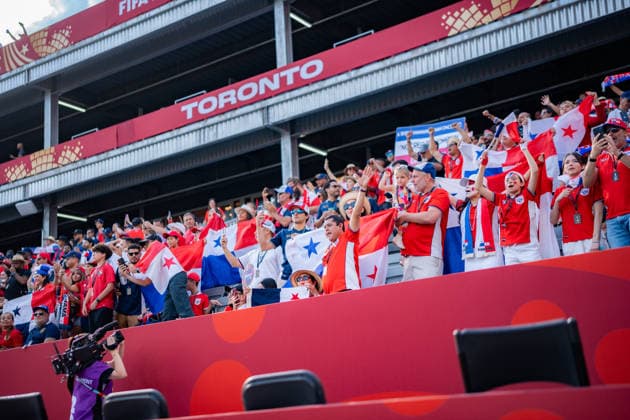 FIFA Fussball Weltmeisterschaft 2026, Gruppe L, Spiel 2, Panama vs. Kroatien, 23.06.2026 im Toronto Stadium, Toronto Panama and Croatia Fans on the stands *** 2026 FIFA World Cup, Group L, Match 2, Panama vs. Croatia, June 23, 2026, at Toronto Stadium, Toronto; Panama and Croatia fans in the stands,detected_source_language Copyright: xBahhoxKarax