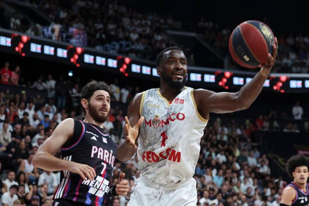 BASKET BALL : Paris Vs Monaco - Betclic Elite - 23 06 2026 Alpha Diallo (Monaco) Vs Sebastian Herrera (Paris) ParisFrance  Copyright: xMichaelxBaucherx