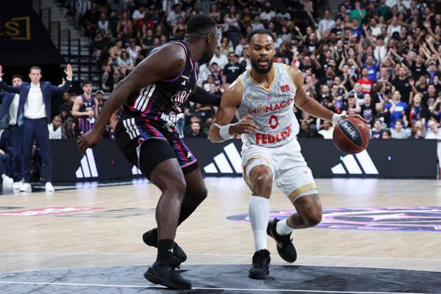 BASKET BALL : Paris Vs Monaco - Betclic Elite - 23 06 2026 Elie Okobo (Monaco) Vs Yakuba Ouattara (Paris) ParisFrance  Copyright: xMichaelxBaucherx