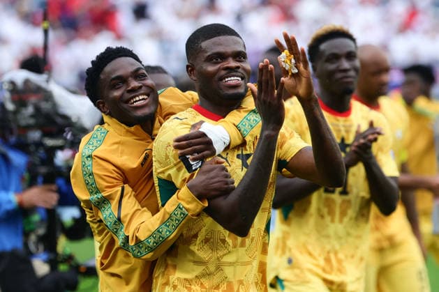 Thomas Partey of Ghana celebrates with team mates after drawing with England 0-0 during the FIFA World Cup, WM, Weltmeisterschaft, Fussball 2026 match between England and Ghana at Gillette Stadium, Boston, USA on 23 June 2026. Copyright: xPeterxDovganx 45110062