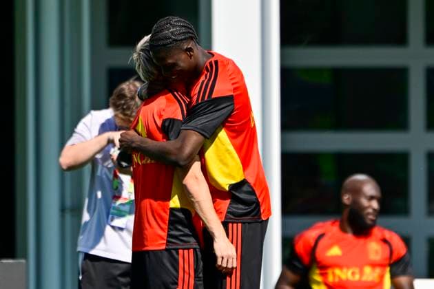 Belgian national football team - FIFA World Cup, WM, Weltmeisterschaft, Fussball 2026 - media activities 23 06 2026 RENTON, UNITED STATES OF AMERICA - JUNE 23 : Onana Amadou midfielder of Belgium, Saelemaekers Alexis midfielder of Belgium pictured during a training session of the Belgian national football team during the FIFA World Cup 2026 on June 23, 2026 in Renton, United States of America, 23 06 2026 Renton United States of America  Copyright: xJanxDexMeuleneirx