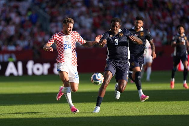 Panama v Croatia - FIFA World Cup, WM, Weltmeisterschaft, Fussball 2026 - Group L TORONTO, CANADA - JUNE 23: Jose Cordoba (3) of Panama in action against Marco Pasalic of Croatia during the 2026 FIFA World Cup First Stage Group L match between Panama and Croatia at Toronto Stadium (BMO Field) in Toronto, Ontario, Canada on June 23, 2026. Mert Alper Dervis Anadolu Ontario Canada. Editorial use only. Please get in touch for any other usage.  Copyright: x2026xAnadoluxMertxAlperxDervisx