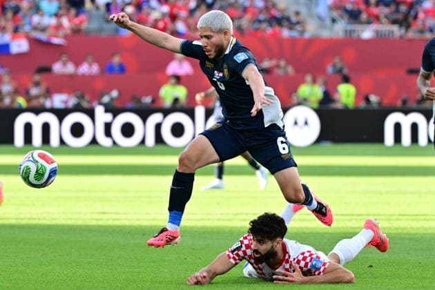 FIFA World Cup, WM, Weltmeisterschaft, Fussball 2026 - Group L - Panama vs Croatia epaselect Cristian Martinez of Panama (L) in action against Josko Gvardiol of Croatia (R) during the FIFA World Cup 2026 group stage match Panama against Croatia, in Toronto, Canada, 23 June 2026. TORONTO United States  Copyright: xEDUARDOxLIMAx