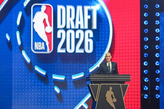 NBA, Basketball Herren, USA Draft round one at Barclays Center NBA commissioner Adam Silver speaks during the first round of the 2026 NBA Draft at the Barclays Center in the Brooklyn borough of New York, New York, USA, 23 June 2026. NEW YORK NEW YORK United States  Copyright: xSARAHxYENESELx
