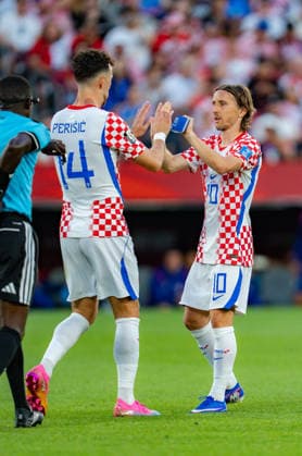 FIFA Fussball Weltmeisterschaft 2026, Gruppe L, Spiel 2, Panama vs. Kroatien, 23.06.2026 im Toronto Stadium, Toronto Luka Modric (Kroatien) Ivan Perisic (Kroatien) *** 2026 FIFA World Cup, Group L, Match 2, Panama vs. Croatia, June 23, 2026, at Toronto Stadium, Toronto Luka Modric (Croatia) Ivan Perisic (Croatia),detected_source_language Copyright: xBahhoxKarax