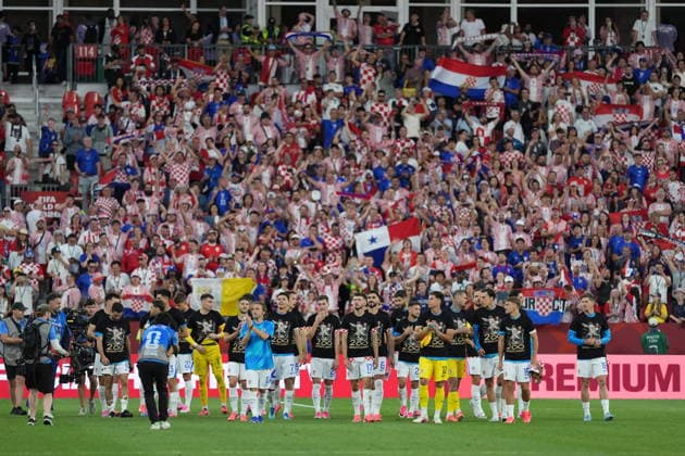Panama v Croatia - FIFA World Cup, WM, Weltmeisterschaft, Fussball 2026 - Group L TORONTO, CANADA - JUNE 23: Players of Croatia greet the crowd after the 2026 FIFA World Cup First Stage Group L match between Panama and Croatia at Toronto Stadium (BMO Field) in Toronto, Ontario, Canada on June 23, 2026. Mert Alper Dervis Anadolu Ontario Canada. Editorial use only. Please get in touch for any other usage.  Copyright: x2026xAnadoluxMertxAlperxDervisx