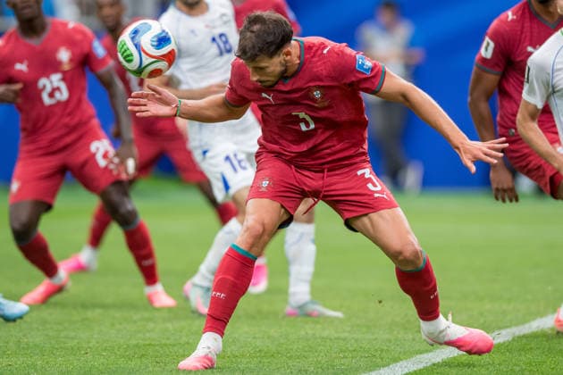 June 23, 2026: Portugal defender Ruben Dias (3) heads the ball during a FIFA World Cup, WM, Weltmeisterschaft, Fussball Group K match between Portugal and Uzbekistan in Houston, TX. .. CSM FIFA World Cup 2026: Portugal Vs Uzbekistan JUN 23  - ZUMAc04_ 20260623_zma_c04_130 Copyright: xTraskxSmithx