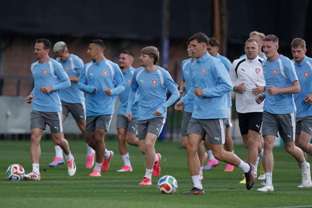 FIFA World Cup, WM, Weltmeisterschaft, Fussball 2026 - Czech Republic training session Players of the Czech Republic in action during a training session as preparation to face Mexico in the FIFA World Cup 2026, at the Azteca Stadium in Mexico City, Mexico, 23 June 2026. Mexico City Mexico  Copyright: xISAACxESQUIVELx