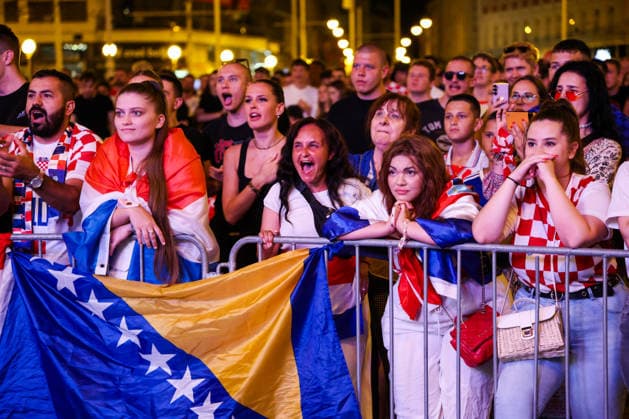Celebration Croatia - Panama Croatian fans celebrate after the 1-0 win after the FIFA World Cup, WM, Weltmeisterschaft, Fussball 2026 Group L match between Panama and Croatia at Ban Jelacic Square in Zagreb, Croatia on June 24, 2026.  JosipxMikacic PIXSELL