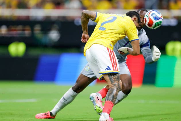 FIFA World Cup, WM, Weltmeisterschaft, Fussball 2026 COLOMBIA VS RD CONGO FIFA WORLD CUP 2026 COLOMBIA VS RD CONGO COLOMBIA VS RD CONGO 23062026 GUADALAJARA, JALISCO. Action photo of Daniel Munoz of Colombia (No. 2) during Group K game of the FIFA World Cup 2026, held at the Estadio Guadalajara at Guadalajara, Jalisco. Foto de accion de Daniel Munoz de Colombia (No. 2), durante juego del Grupo K de la Copa del Mundo 2026 de la FIFA, celebrado en el Estadio Guadalajara en Guadalajara, Jalisco. PHOTO BY IMAGENSHOP AGENCIA FOTOGRAFICA GUADALAJARA JALISCO MEXICO *** FIFA WORLD CUP 2026 COLOMBIA VS. DR CONGO FIFA WORLD CUP 2026 COLOMBIA VS. DR CONGO COLOMBIA VS. DR CONGO 06 23 2026 GUADALAJARA, JALISCO Action photo of Daniel Munoz of Colombia, No. 2, during a Group K match of the 2026 FIFA World Cup, held at Estadio Guadalajara in Guadalajara, Jalisco Action photo of Daniel Munoz of Colombia, No. 2, during a Group K match of the 2026 FIFA World Cup, held at the Estadio Guadalajara in Guadalajara, Jalisco PHOTO BY IMAGENSHOP PHOTO AGENCY GUADALAJARA, JALISCO, MEXICO,detected_source_language Copyright: xIMAGENSHOPxAGENCIAxFOTOGRAFICAx