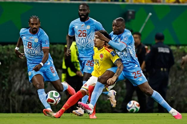 June 23, 2026, Guadalajara, Jalisco, Mexico: Gustavo Puerta of Colombia battles for possession ball with Samuel Moutoussamy and Edo Kayembe of Congo DR during the match between Colombia and Congo DR for the 2st round of the group K of the FIFA World Cup, WM, Weltmeisterschaft, Fussball 2026, at Guadalajara Stadium, in Guadalajara, Mexico on June 23, 2026. Photo: DiaEsportivo Guadalajara Mexico - ZUMAh208 20260623_zsp_h208_009 Copyright: xHeulerxAndreyx