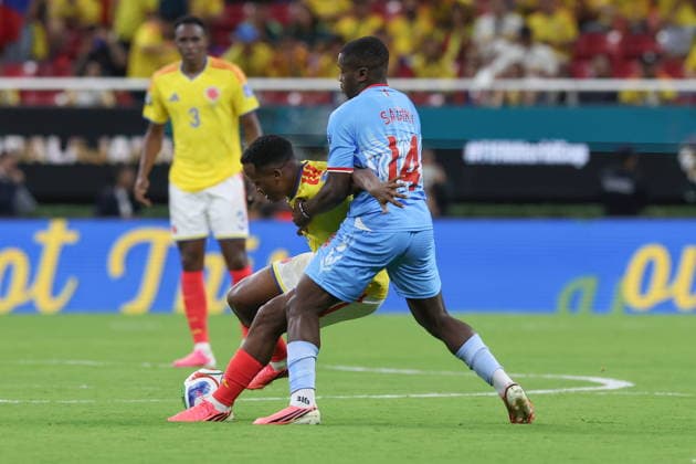FIFA World Cup, WM, Weltmeisterschaft, Fussball 2026 - Group K - Colombia vs DR Congo Jhon Arias (L) of Colombia vies for the ball with Noah Sadiki of DR Congo during the FIFA World Cup 2026 Group K match Colombia against DR Congo in Guadalajara, Mexico, 23 June 2026. GUADALAJARA Mexico  Copyright: xALEXxCRUZx