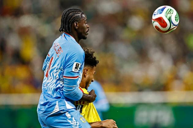June 23, 2026, Guadalajara, Jalisco, Mexico: Luis SuoÂ¡rez of Colombia battles for possession ball with Axel Tuanzebe of Congo DR during the match between Colombia and Congo DR for the 2st round of the group K of the FIFA World Cup, WM, Weltmeisterschaft, Fussball 2026, at Guadalajara Stadium, in Guadalajara, Mexico on June 23, 2026. Photo: DiaEsportivo FIFA World Cup 2026, Colombia Vs Congo DR, Guadalajara, Mexico  - ZUMAh208 20260623_zsp_h208_011 Copyright: xHeulerxAndreyx