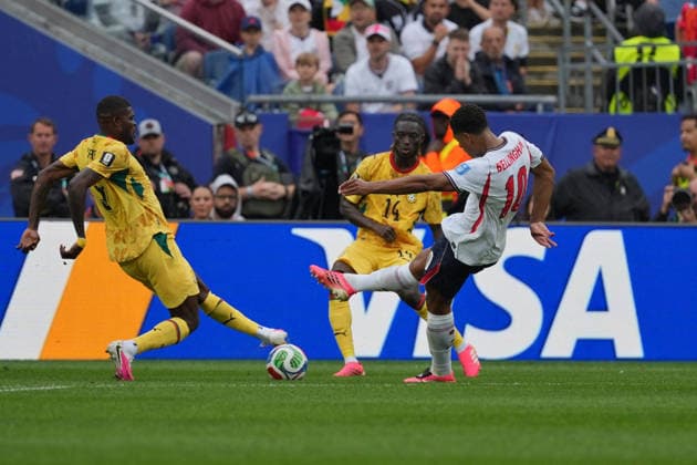 SOCCER - FIFA World Cup, WM, Weltmeisterschaft, Fussball - Group L - England vs. Ghana Photo by IPA ABACAPRESS.COM85995754 - Jude Bellingham of England takes a shot during the Group L match between England and Ghana at the FIFA World Cup in Boston, USA, on June 23, 2026 Boston  Copyright: xIPAxSport ABACAx