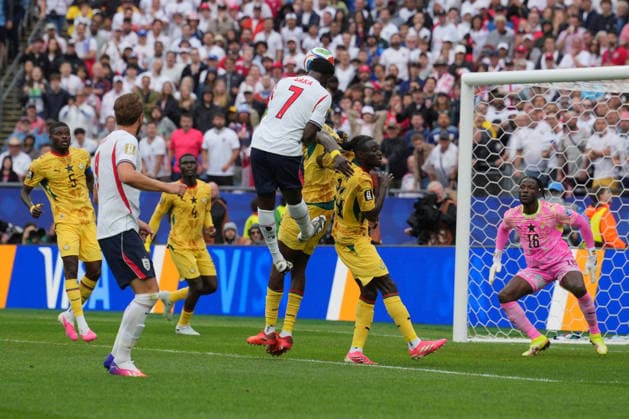 SOCCER - FIFA World Cup, WM, Weltmeisterschaft, Fussball - Group L - England vs. Ghana Photo by IPA ABACAPRESS.COM85995757 - Bukayo Saka of England takes a shot during the Group L match between England and Ghana at the FIFA World Cup in Boston, USA, on June 23, 2026 Boston  Copyright: xIPAxSport ABACAx