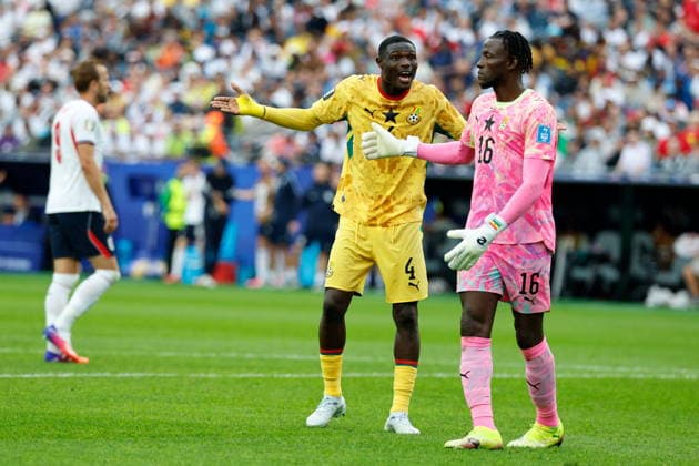 BOSTON STADIUM FOXBOROUGH MASSACHUSETTS USA 23.06.2026 FIFA MISTRZOSTWA SWIATA 2026 W PILKA NOZNA W USA MECZ GRUPA L ENGLAND I AND GHANA FIFA World Cup, WM, Weltmeisterschaft, Fussball 2026 Group L match between England and Ghana at Boston Stadium in Foxborough, Massachusetts on June 23, 2026 N Z Ghana defender Jonas Adjetey (4) Ghana goalkeeper Benjamin Asare (16) KAMIL KRZACZYNSKI NEWSPIX.PL --- newspix.pl POLAND OUT!  KSK