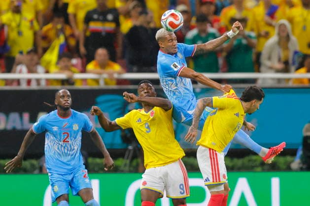 FIFA World Cup, WM, Weltmeisterschaft, Fussball 2026 - Group K - Colombia vs DR Congo Jhon Cordoba (L) and Gustavo Puerta of Colombia vies for the ball with Charles Pickel of Congo during a FIFA World Cup 2026 Group K soccer match between Colombia and DR Congo in Guadalajara, Mexico, 23 June 2026. GUADALAJARA Mexico  Copyright: xFRANCISCOxGUASCOx