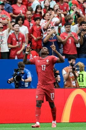 Rafael Leao of Portugal celebrates after scoring the team s fifth goal during a FIFA Men’s World Cup 2026 Group Stage football match between Portugal and Uzbekistan at Houston Stadium, in Houston on June 23th 2026 (Photo by Leo Barrilari SPP)  Copyright: xLeoxBarrilari SPPx Sportspressphoto_SPR174442