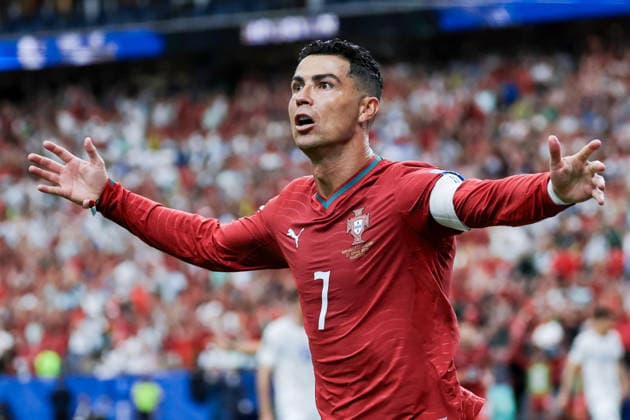 Cristiano Ronaldo of Portugal celebrates after scoring the team s third goal during a FIFA Men’s World Cup 2026 Group Stage football match between Portugal and Uzbekistan at Houston Stadium, in Houston on June 23th 2026 (Photo by Leo Barrilari SPP)  Copyright: xLeoxBarrilari SPPx Sportspressphoto_SPR174453