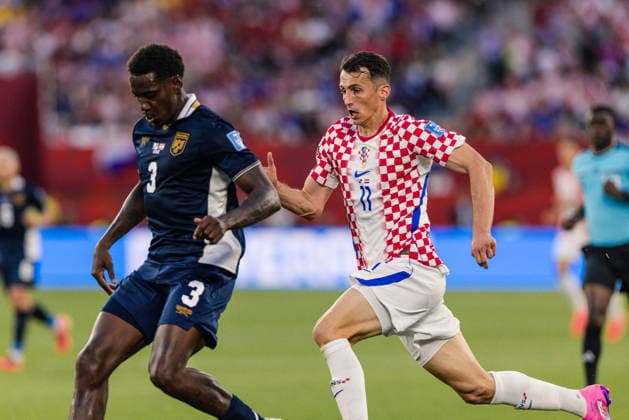 Ante Budimir of Croatia contests with José Córdoba of Panama during the FIFA World Cup, WM, Weltmeisterschaft, Fussball game between Panama and Croatia at Toronto Stadium on June 23, 2026 in Toronto, Ontario, Canada  Copyright: xCurtisxWongx xSPPx Sportspressphoto_SPR174942