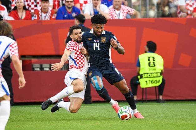 Panama national team, Nationalteam vs Croatia National Team. FIFA World Cup, WM, Weltmeisterschaft, Fussball 2026 Group L match. Mateo KOVACIC (L) and Carlos Miguel Harvey (R) during the match played between the National Teams of Croatia and Panama. FIFA World Cup 2026 Group L match, played on 23.06.26 at the Toronto Stadium in Toronto, Ontario, Canada. Photo Jose Campos PMEimages Toronto Ontario Canada Copyright: xJosexCamposx xPMEimagesx