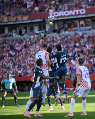 June 23, 2026, Toronto, Ontario, Canada: Josip Sutalo ( 3) of Croatia battles Jose Fajardo ( 17) and Carlos Harvey ( 14) of Panama for an aerial ball during the 2026 FIFA World Cup, WM, Weltmeisterschaft, Fussball game between Panama and Croatia at Toronto Stadium. Croatia won the match 1-0. Sports News - June 23, 2026  - ZUMAv136 20260623_zsp_v136_028 Copyright: xJeffxVoganx