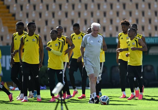 (260624) -- MONTERREY, June 24, 2026 -- Hugo Henri Broos (front), head coach of South Africa, attends a training session at the 2026 FIFA World Cup, WM, Weltmeisterschaft, Fussball in Monterrey, Mexico, on June 23, 2026. ) (SP)MEXICO-MONTERREY-FOOTBALL-FIFA WORLD CUP-TRAINING-SOUTH AFRICA WuxWei 