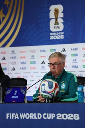 (260624) -- MIAMI, June 24, 2026 -- Carlo Ancelotti, head coach of Team Brazil, attends a press conference, PK, Pressekonferenz at the FIFA World Cup, WM, Weltmeisterschaft, Fussball 2026 in Miami, the United States, on June 23, 2026. ) (SP)U.S.-MIAMI-FOOTBALL-FIFA WORLD CUP-PRESS CONFERENCE-BRAZIL XuxZijian 