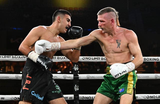 BOXING PARO CROCKER, Jack Javed (left) in action against Lance MacDonald (right) during their Super welterweight fight at Pat Rafter Arena in Brisbane, Wednesday, June 24, 2026. ( NO ARCHIVING, EDITORIAL USE ONLY BRISBANE QUEENSLAND AUSTRALIA  Copyright: xDARRENxENGLANDx 20260624126018543901