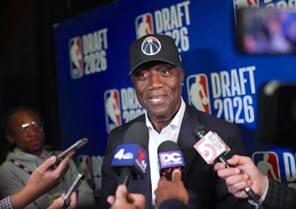 The 2026 NBA, Basketball Herren, USA Draft completed its first round NEW YORK, UNITED STATES - JUNE 23: Anicet Dybantsa Sr., the father of AJ Dybantsa, talks to the press after his son selected No. 1 overall by Washington Wizards in the 2026 NBA Draft at Barclays Center in Brooklyn, New York City, U.S., on June 23, 2026. Selcuk Acar Anadolu New York United States. Editorial use only. Please get in touch for any other usage.  Copyright: x2026xAnadoluxSelcukxAcarx
