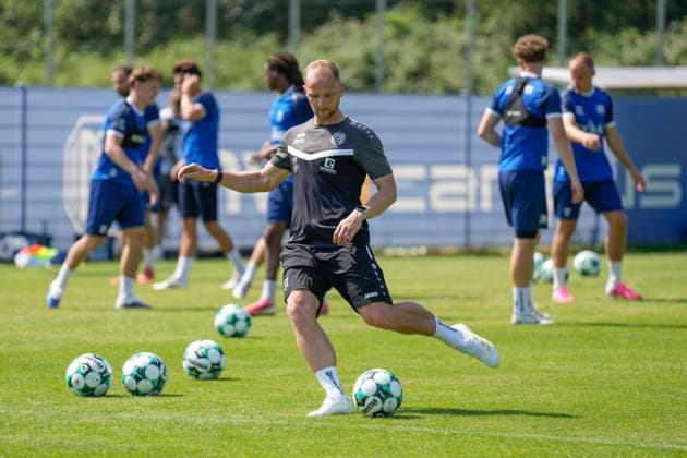 24.06.2026, Trainingsplatz, Meppen, GER, Fußball, 3. Liga: Trainingsauftakt des SV Meppen, Patrick Theodor (Torwart-Trainer) DFL REGULATIONS PROHIBIT ANY USE OF PHOTOGRAPHS AS IMAGE SEQUENCES AND OR QUASI-VIDEO. Meppen Niedersachsen Deutschland Trainingsplatz *** June 24, 2026, Training Field, Meppen, GER, Soccer, 3rd Division
