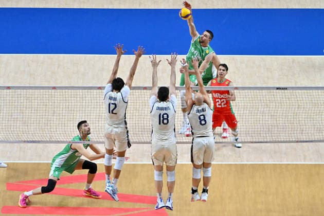 LJUBLJANA, SLOVENIA - JUNE 24: Martin Atanasov of Bulgaria (2R) in action during the FIVB Men s Volleyball Nations League match between Bulgaria and Italy at Arena Stozice, Ljubljana on June 24, 2026 in Ljubljana, Slovenia. (Photo by Igor Kupljenik Sports Press Photo).  Copyright: xIgorxKupljenikx xSPPx Sportspressphoto_SPR175092