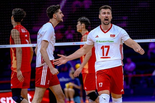 GLIWICE 24.06.2026 MECZ SIATKARSKA LIGA NARODOW 2026 PILKA SIATKOWA --- FIVB VOLLEYBALL NATIONS LEAGUE MATCH: CHINY - TURCJA --- CHINA - TURKIYE N Z MURAT YENIPAZAR FOT.PAWEL PIOTROWSKI 400MM.PL NEWSPIX.PL --- newspix.pl POLAND OUT! 