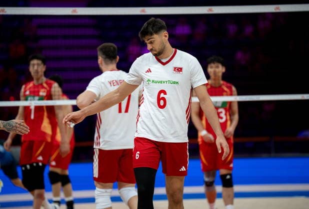 GLIWICE 24.06.2026 SIATKOWKA LIGA NARODOW MEZCZYZN MECZ CHINY TURCJA --- VNL FIVB MENS VOLLEYBALL NATIONS LEAGUE MATCH CHINA VS TURKIYE NZ GOKCEN YUKSEL FOT. MARCIN GOLBA NEWSPIX.PL NEWSPIX.PL --- newspix.pl POLAND OUT! 