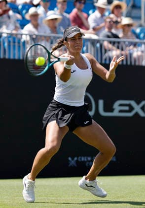 RECORD DATE NOT STATED 24th June 2026; Devonshire Park Lawn Tennis Club, Eastbourne, East Sussex, England; Lexus Eastbourne Open Tennis, Day Four; Jessica Bouzas Maneiro (ESP) plays a forehand shot against Madison Keys (USA) HongboxChen
