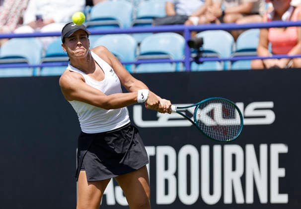 RECORD DATE NOT STATED 24th June 2026; Devonshire Park Lawn Tennis Club, Eastbourne, East Sussex, England; Lexus Eastbourne Open Tennis, Day Four; Jessica Bouzas Maneiro (ESP) plays a backhand shot against Madison Keys (USA) HongboxChen
