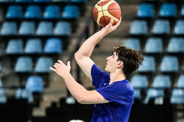 Entrainement de l équipe de France au palais des sports de Pau pour la qualification de la Coupe du Monde FIBA 2027 PHOTOPQR SUD OUEST Quentin TOP ; Pau ; 24 06 2026 ; Entrainement de l équipe de France au palais des sports de Pau pour la qualification de la Coupe du Monde FIBA 2027 Maxime Raynaud Pau, France, june 24th 2026 Basket. French national team, Nationalteam training session at the Palais des Sports in Pau for the FIBA ??World Cup 2027 qualifiers Pau BEARN France  Copyright: xPHOTOPQR SUDxOUEST MAXPPPxQuentinxTOPx 20260624SDO8531 20260624SDO8531