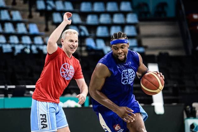 Entrainement de l équipe de France au palais des sports de Pau pour la qualification de la Coupe du Monde FIBA 2027 PHOTOPQR SUD OUEST Quentin TOP ; Pau ; 24 06 2026 ; Entrainement de l équipe de France au palais des sports de Pau pour la qualification de la Coupe du Monde FIBA 2027 GUERSCHON YABUSELE Pau, France, june 24th 2026 Basket. French national team, Nationalteam training session at the Palais des Sports in Pau for the FIBA ??World Cup 2027 qualifiers Pau BEARN France  Copyright: xPHOTOPQR SUDxOUEST MAXPPPxQuentinxTOPx 20260624SDO8535 20260624SDO8535